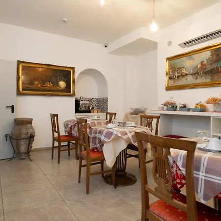 Vendégház Nerello And 4*