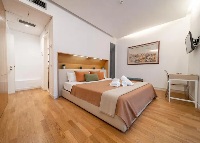 Nerello And ゲストハウス